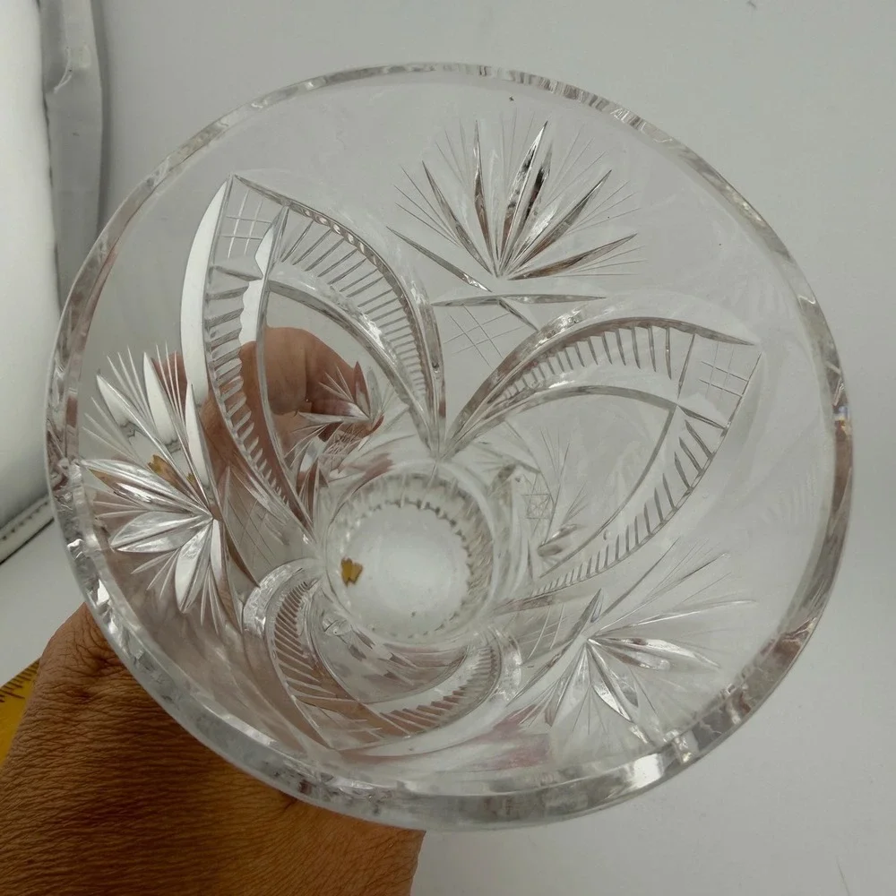 Clear Cut Crystal Starburst Flared Flower Vase